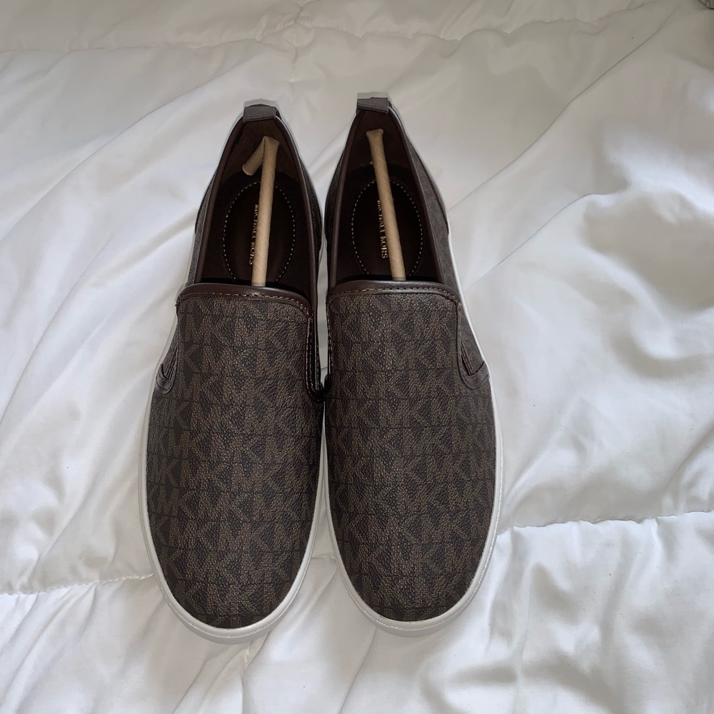 Michael Kors Catelyn Slip On Shoe brown Sig S. 7.5